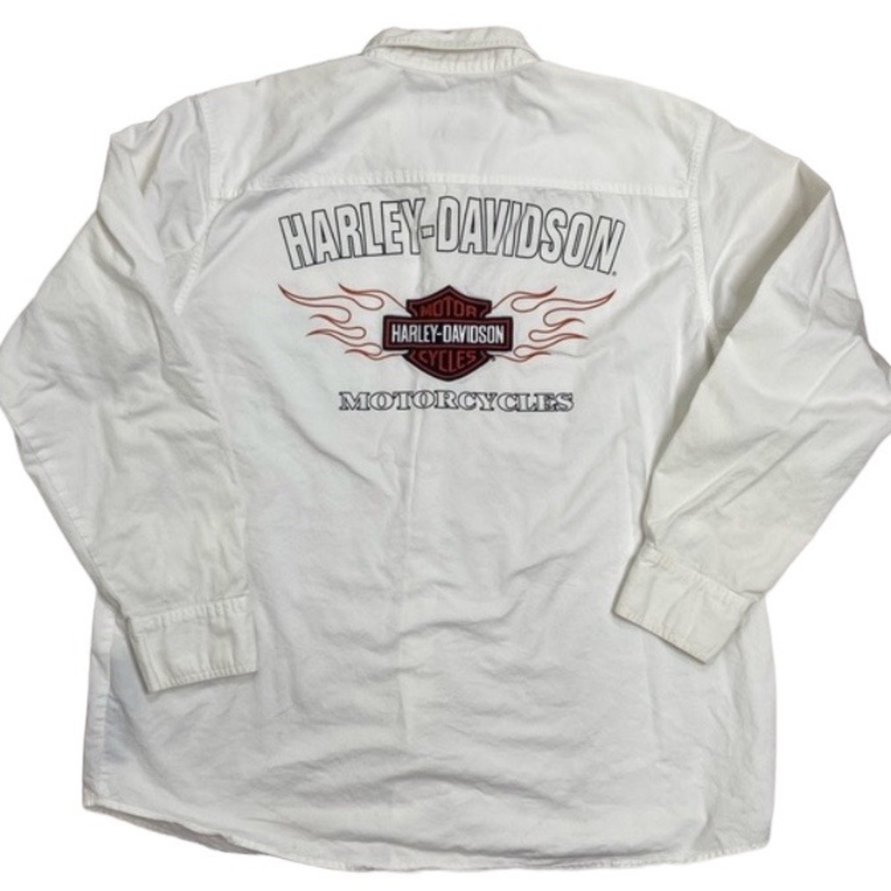 Harley Davidson men’s white button down large logo embroidered shirt. Size XL